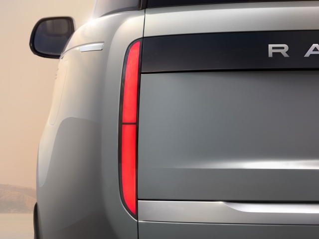 Range-Rover-eléctrico-adelanto