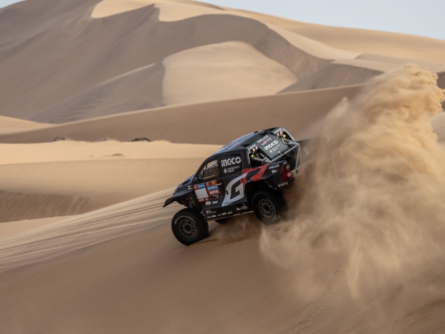 Toyota Dakar Hilux 2024