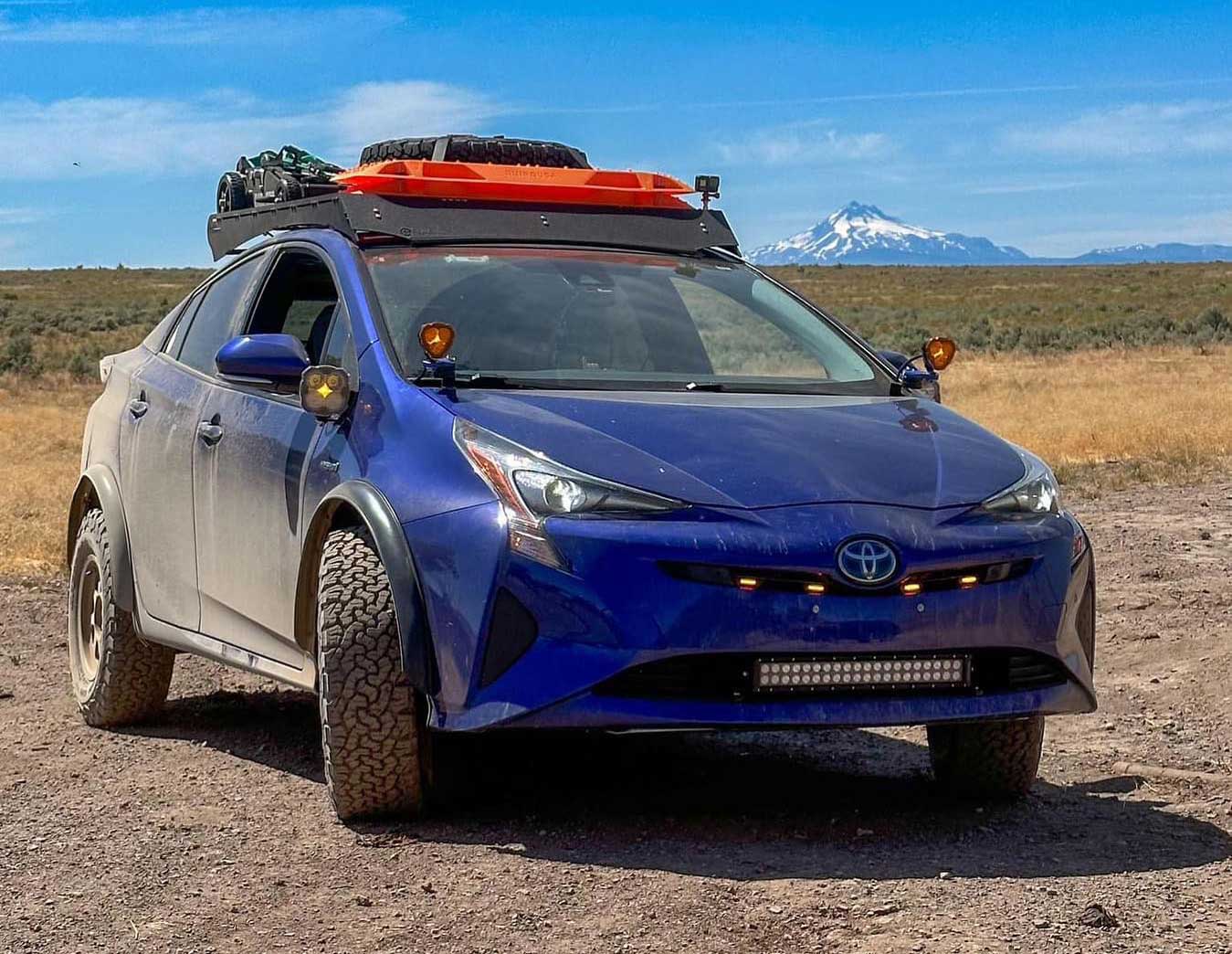 Toyota-Prius-off-road