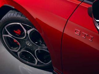 Volkswagen-Golf-GTI-MK8.5-motor