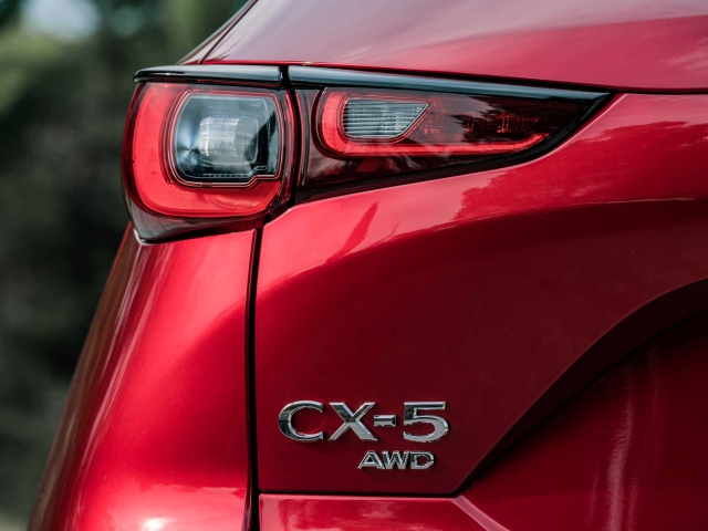 Mazda-CX-5-2024-Colombia-Carbon