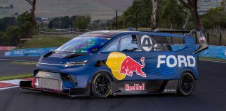 Ford-récord-eléctrico-Bathurst