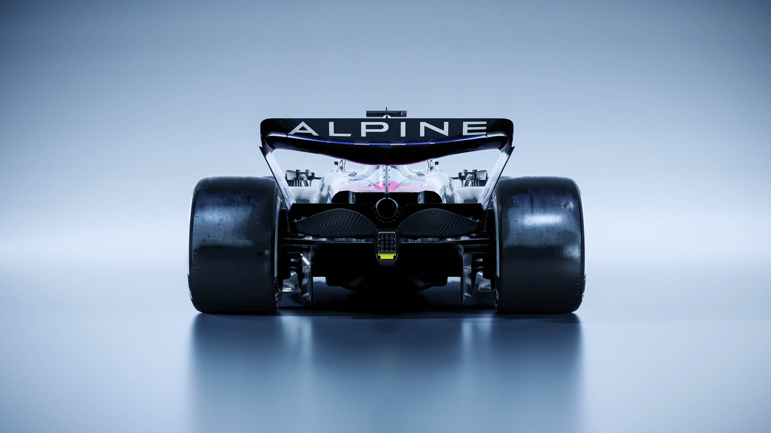 Alpine-A524-F1
