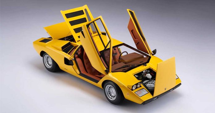Lamborghini-Countach-LP400-escala