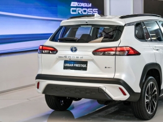 Toyota-Corolla-Cross-2025