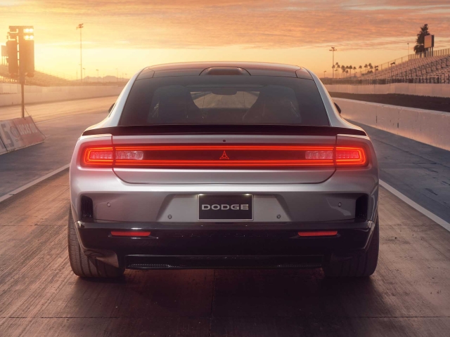 Dodge-Charger-Daytona-eléctrico-2024