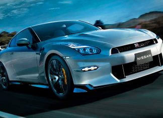 Nissan-GT-R-2025