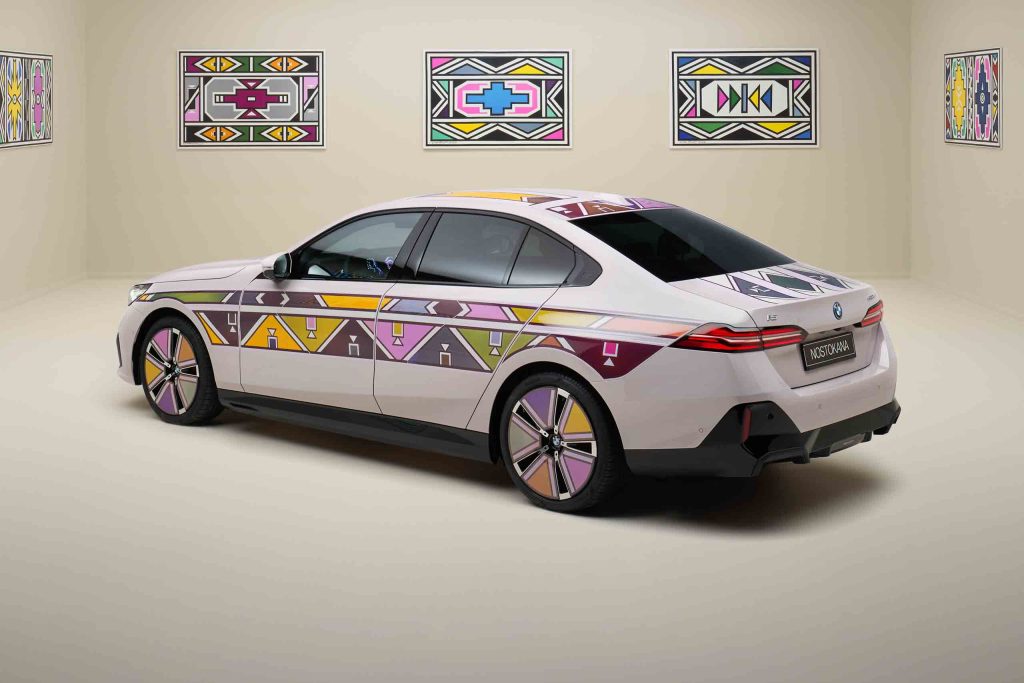 BMW-i5-art-car