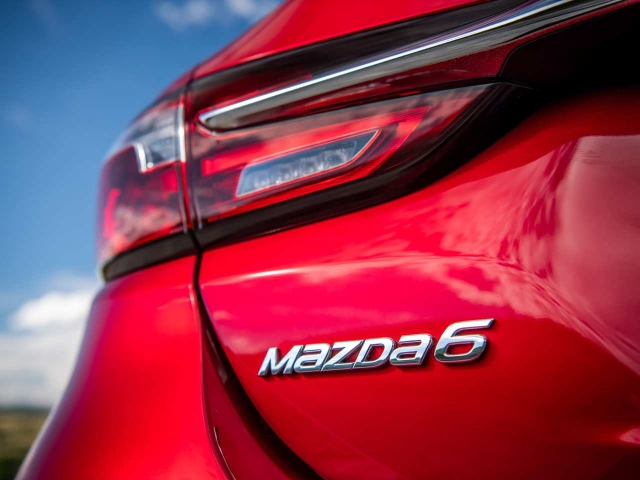 Mazda 6 nombre 6e