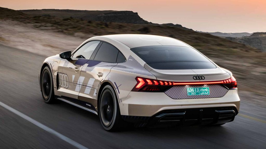 Audi-RS-e-tron-GT-2025