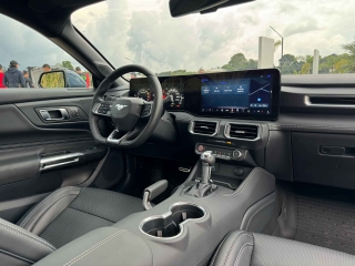 Ford-Mustang-2024-Colombia