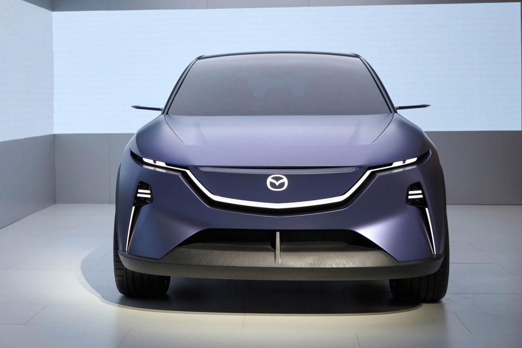 Mazda-Arata-concept-eléctrico-CX-30