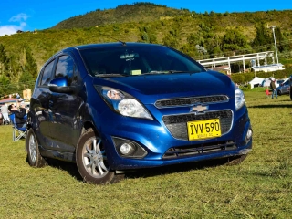 Colmotores-carros-Colombia