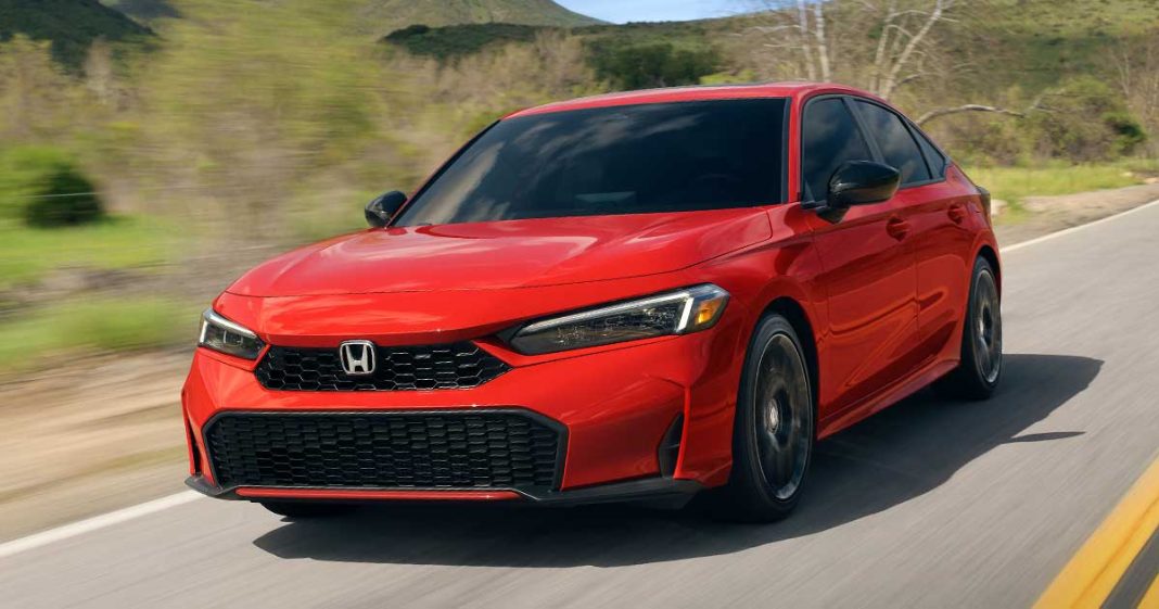 El Honda Civic 2025 llega a EE.UU. renovado y con nuevo poder híbrido