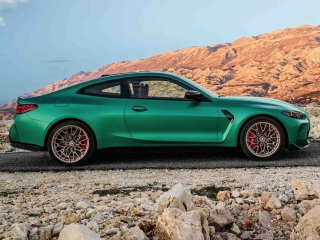 BMW-M4-CS