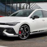 Volkswagen-Golf-GTI-Clubsport-296-hp