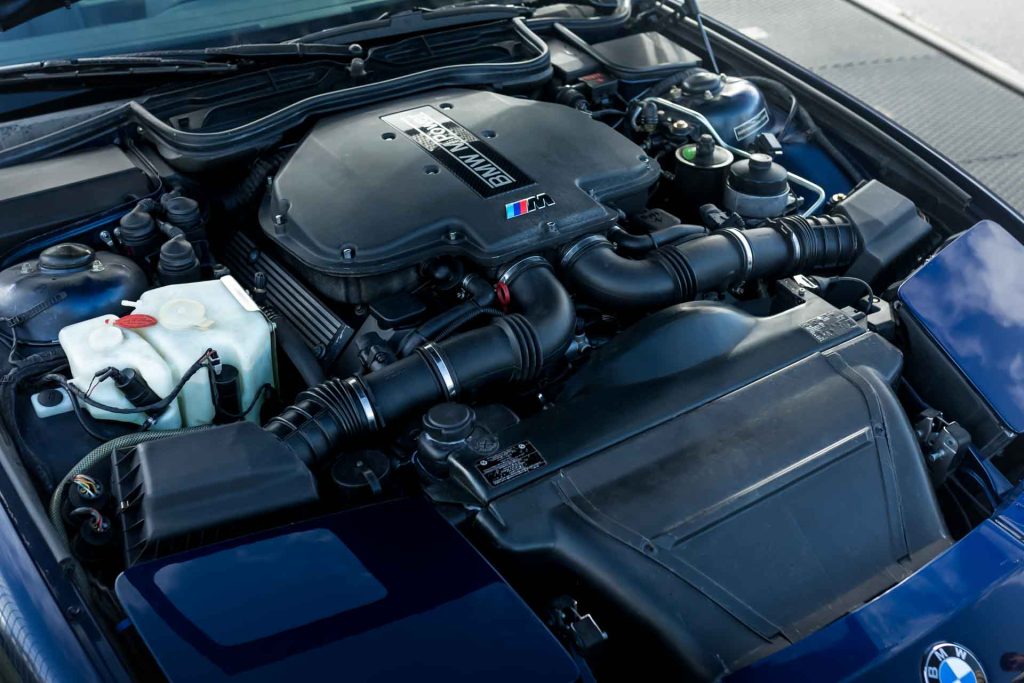 BMW-Serie-8-M5-Manhart