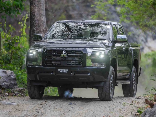 Mitsubishi-L200-2025-Colombia