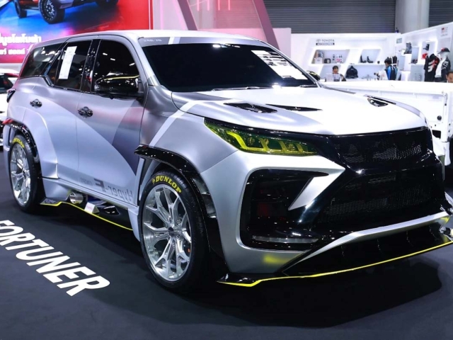 Toyota-Fortuner-Hyper-F-Concept