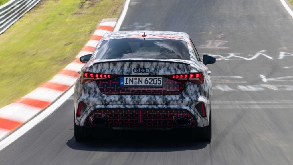 Audi-RS-3-récord-Nürburgring