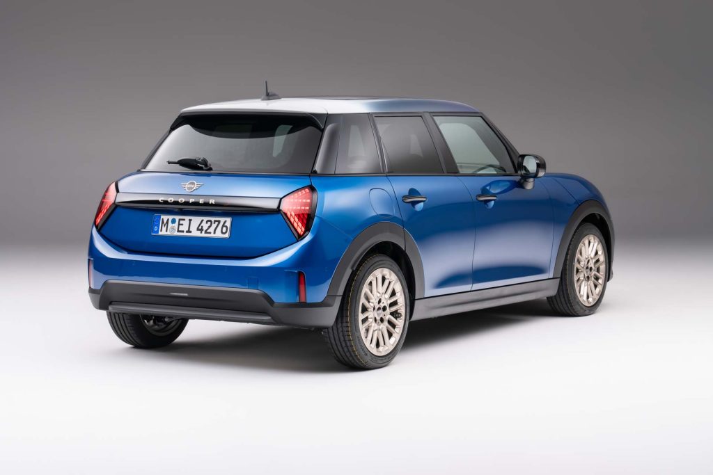 Mini-Cooper-cinco-puertas-2025