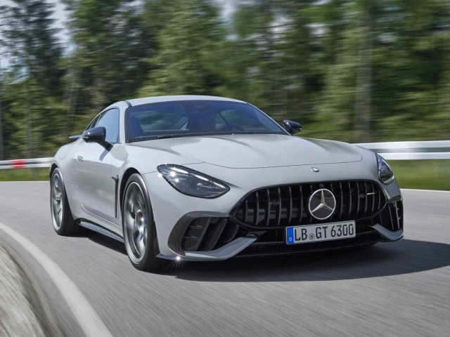 Mercedes-AMG-GT-63-Pro