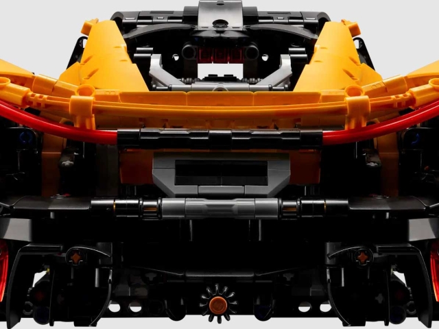 McLaren-P1-Lego-Technic