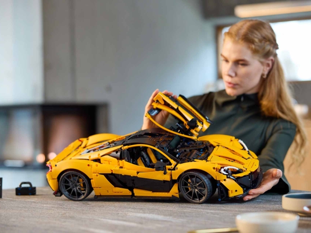 McLaren-P1-Lego-Technic