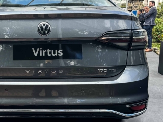 Volkswagen-Virtus-turbo-2025-Colombia