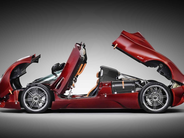 Pagani-Utopia-Roadster