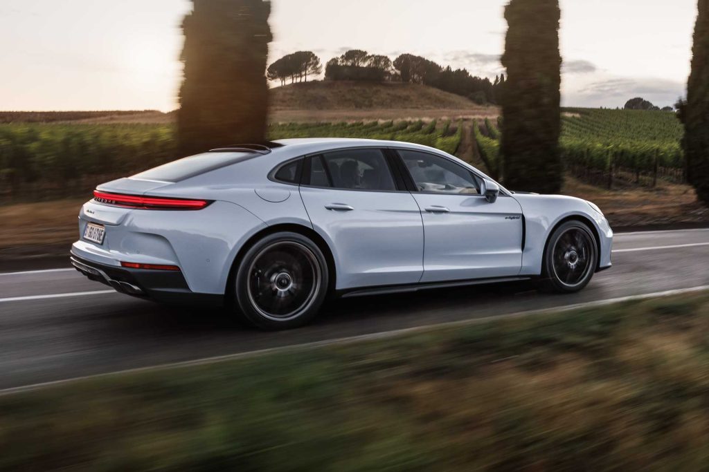 Porsche-Panamera-Turbo-S-E-hybrid