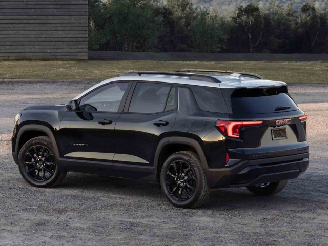 GMC-Terrain-2025