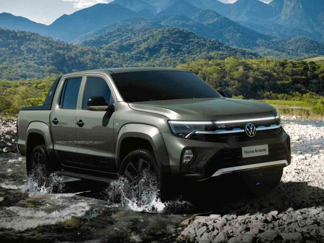 Volkswagen-Amarok-2025