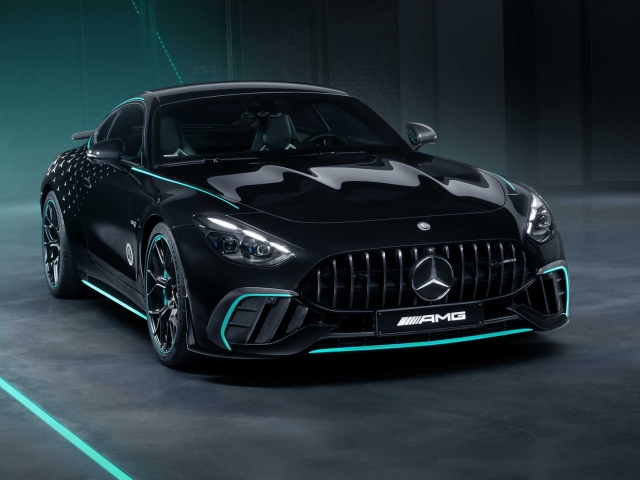 Mercedes-AMG-GT-63-F1-Petronas