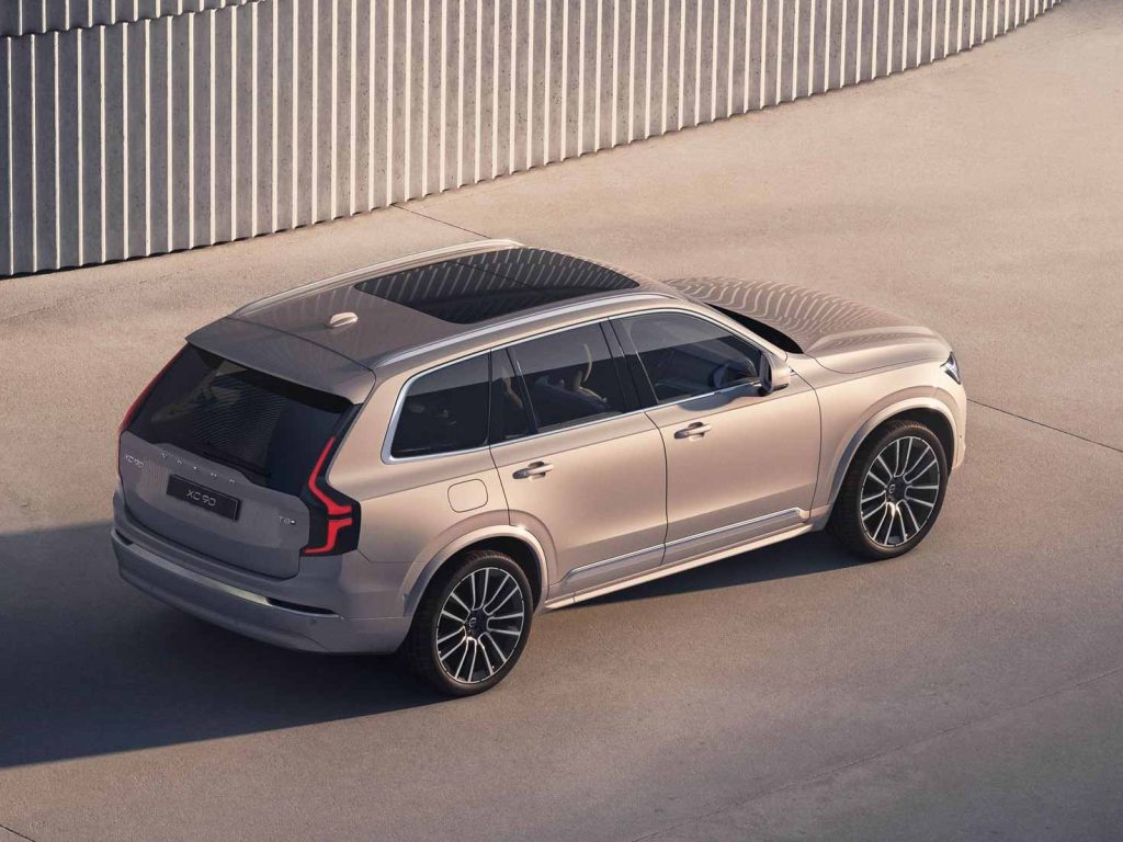 Volvo-XC90-2025