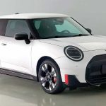 Mini-Cooper-JCW-eléctrico-filtrado