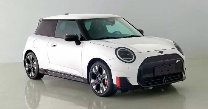 Mini-Cooper-JCW-eléctrico-filtrado