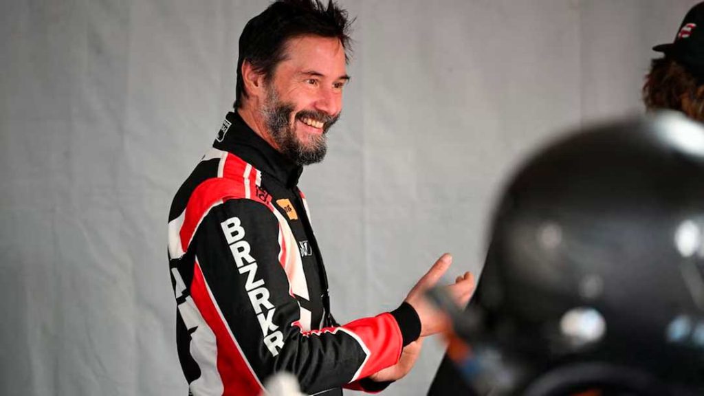 Keanu-Reeves-automovilismo-piloto