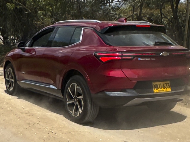 Chevrolet-Equinox-eléctrica-Colombia-lanzamiento-2025