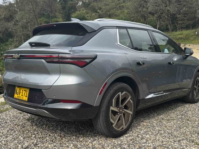 Chevrolet-Equinox-eléctrica-Colombia-lanzamiento-2025