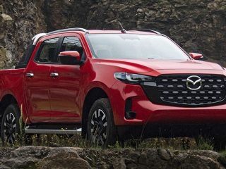 Mazda-BT-50-2025-México