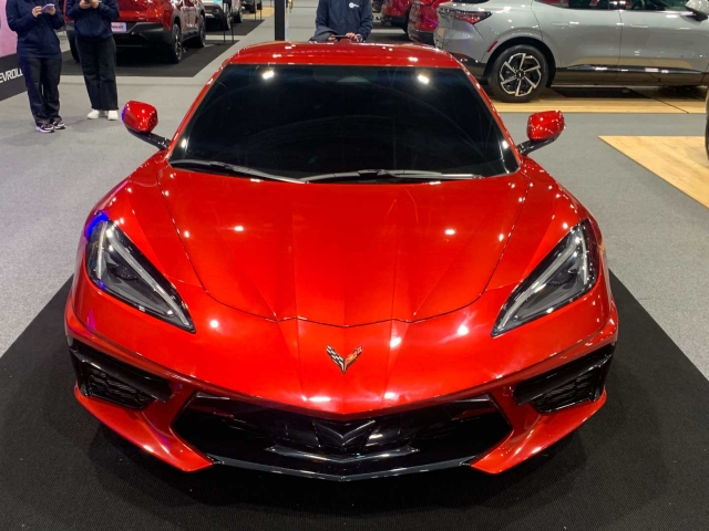 Chevrolet-Corvette-C8-Colombia-SIAB-2024