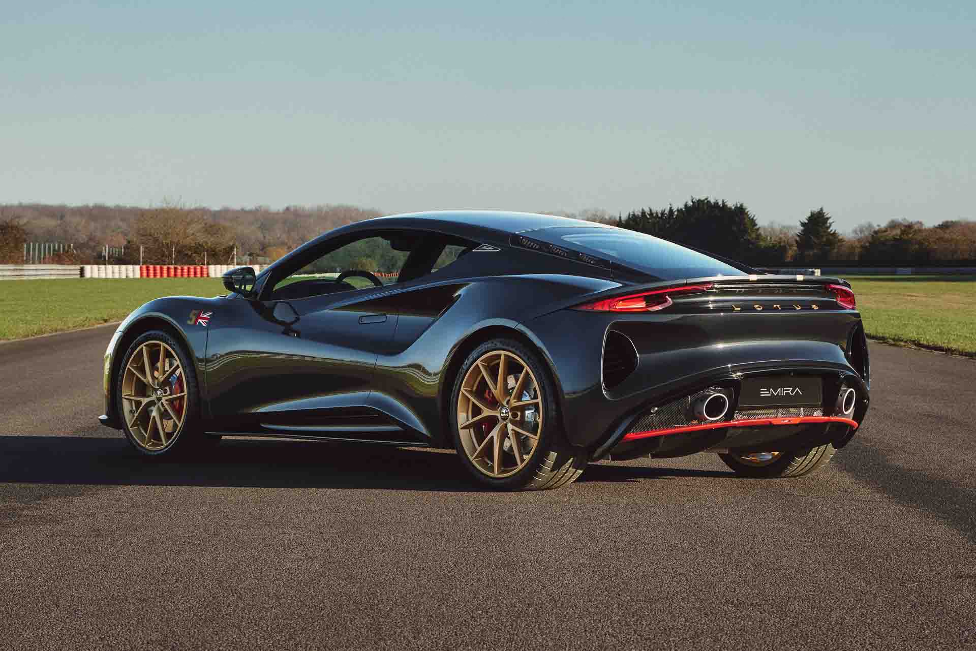 Lotus-Emira-F1
