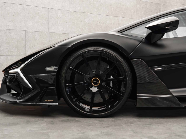 Lamborghini-Revuelto-Mansory