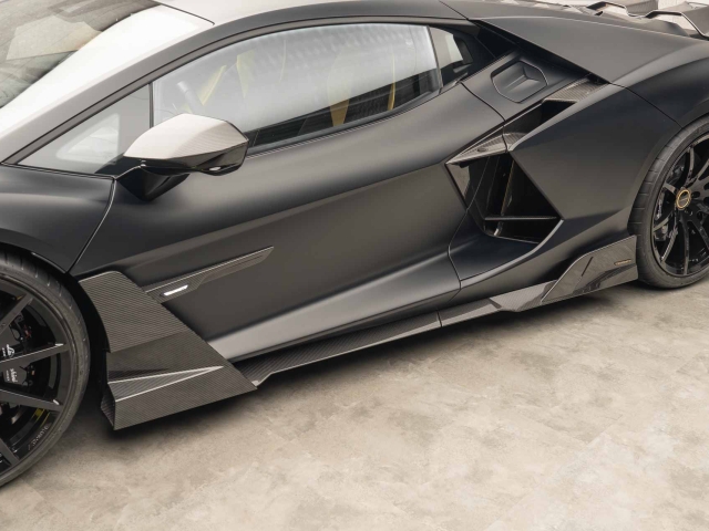 Lamborghini-Revuelto-Mansory