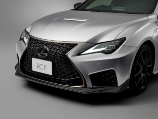© Lexus Lexus-RC-F-V8-2025