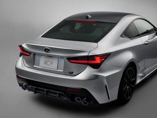 © Lexus Lexus-RC-F-V8-2025