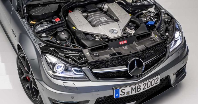 Mercedes-Benz-V8