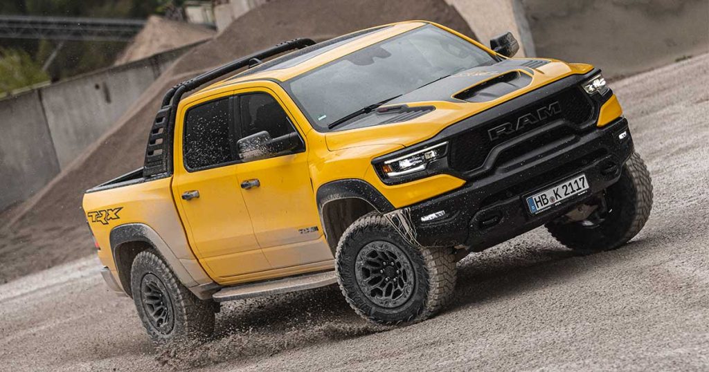 RAM-1500-TRX-V8-regreso