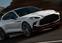 Aston Martin DBX S